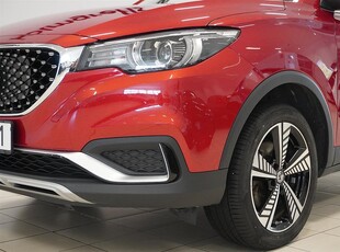 MG ZS EV Luxury 45kWh Diamond Red