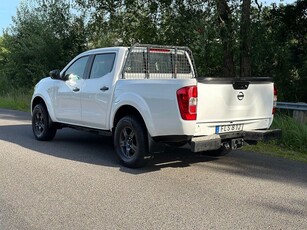 Nissan Navara Dubbelhytt 2.3 dCi 4WD I MOMS I Nyservad I 8440 mil I 5,9