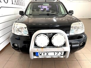 Nissan X-Trail 2.5 4x4 **HÖSTREA**