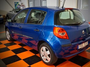 Renault Clio 1.2 / 5-dörrars / Nybesiktigad / 11xxx MIL