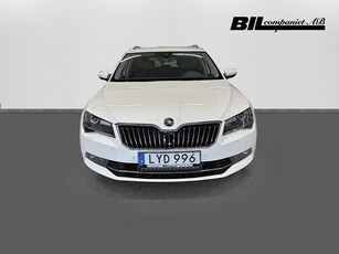 Skoda Superb Kombi 2.0 TDI 4x4 L&K DSG Sekventiell, 190hk,