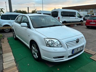 Toyota Avensis Liftback 2.0 D-4 VVT-i /auto