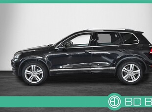 Volkswagen Touareg 3.0 TDI V6 245HK R-LINE D-VÄRM NYSERVAD