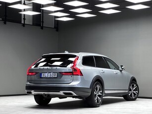 Volvo V90 Cross Country D4 AWD Momentum Plus/Navi/Drag/Läder