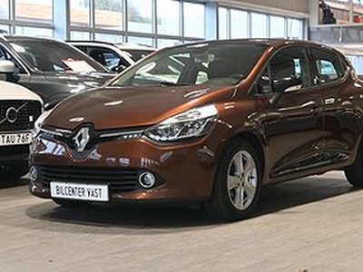 Renault Clio 0.9 TCe 90hk Navi Årsskatt 360kr