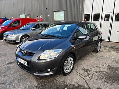 Toyota Auris 5dr 1.6 Dual VVT-i 124hk