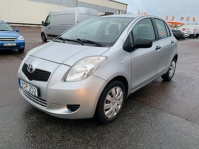 Toyota Yaris 1.3 VVT-i Euro 4 Nybesiktad AC Servad