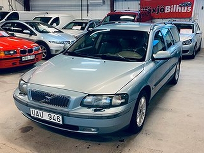 Volvo V70 2.4 Business, NY KAMREM , AUTO