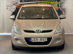 Hyundai i20 1.2 SELECT ( 10000 MIL ) NY BESIKTAD NY SERVAD