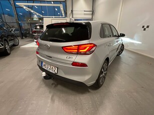 Hyundai i30 1.4T 140hk DCT Premium 668:- skatt NYBES /DRAG!