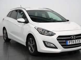 Hyundai i30 Kombi 1.6 GDI DCT Comfort B-kamera Drag Navi