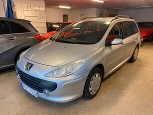 Peugeot 307 1.6 Besiktigad.Dragkrok M+S Däck