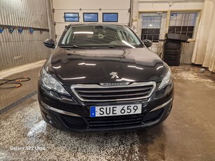 Peugeot 308 1.6 Active 12000 Mil Euro 5 lågskatt