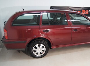 Skoda Octavia Kombi 1.6 LXi