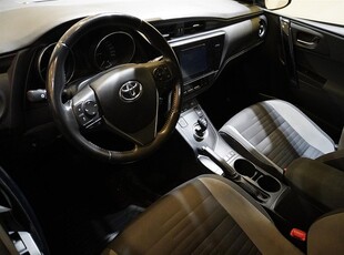 Toyota Auris Touring Sports Hybrid E-Cvt 136hk Navigation