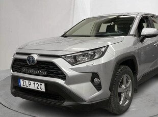 Toyota RAV42.5 HSD AWD 2020, SUV