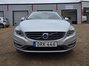 Volvo S60 D4 Automat Summum // Ny kamrem