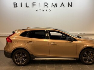 Volvo V40Cross Country D4 Geartronic Summum Euro 5 2013, Kombi