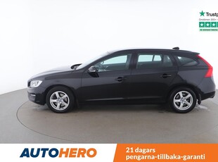 Volvo V60 T3 Kinetic / NYSERVAD, PDC-Bak