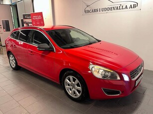 Volvo V60 T3 Momentum 1140kr/Mån Ny bes Sv-S Ms däck