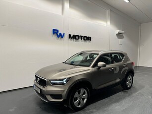 Volvo XC40 T2 129hk Momentum Pano H/K VOC P-värm B-kam Navi