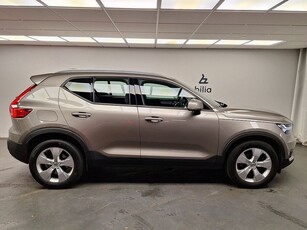 Volvo XC40 T2 FWD Momentum Advanced