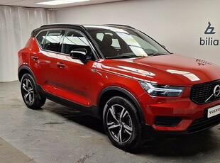 Volvo XC40T2 FWD R-Design 2022, SUV