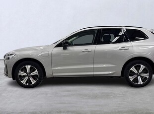 Volvo XC60 Recharge T6 Plus Dark Edition.