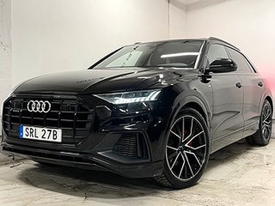 Audi Q8 50 TDI Q •MOMS / Panorama / 4x4 Styrning / BlackLine