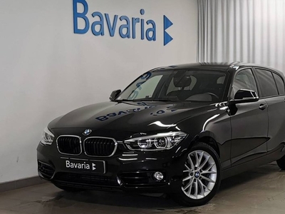 BMW 118d Aut Sport Motorvärmare Rattvärme Navigation 2015, Halvkombi