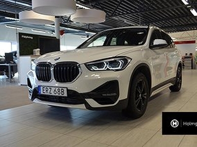 BMW X1 sDrive 20i Sport Line Nav Backkamera Head-Up HiFi Drag