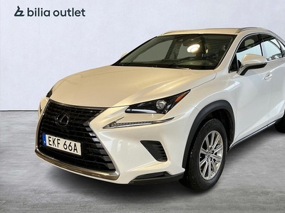 Lexus NX300h AWD 2.5 AWD E-CVT Drag B-Kamera Ad. Farth 2020, SUV