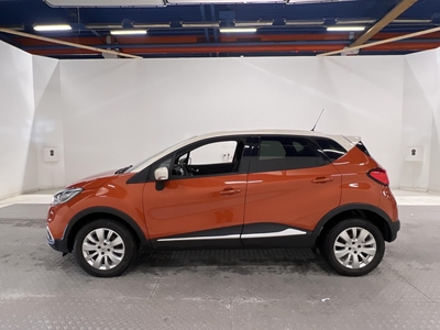 Renault Captur 1.2 TCe 120hk Navi Nyserv Låg Skatt 0,49l/mil