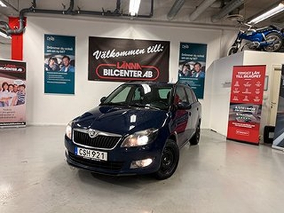 Skoda Fabia 1.2 TSI Fresh Automat Låg års Nybesiktad PDC SoV