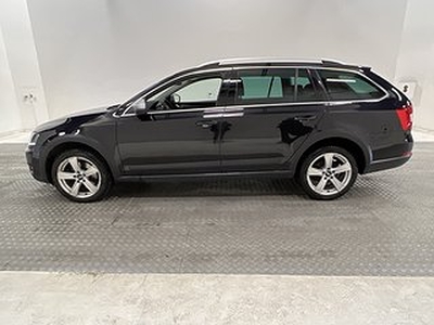 Skoda Octavia Scout 2.0 TDI 184hk 4x4 D-Värm Canton B-Kamera