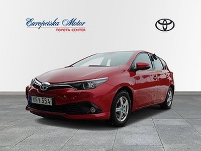 Toyota Auris 1.2Turbo 5-d Active/V-Hjul/4840mil/FRI SERVICE*