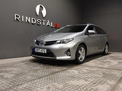 Toyota Auris Touring Sports Hybrid 136 HK AUT NYSERV 16