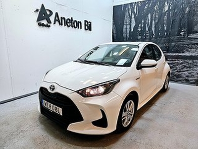 Toyota Yaris Hybrid CVT 1-ägare Euro 6