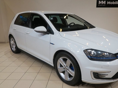 Volkswagen GolfGTE 1.4 TSI Euro 6 FJÄRR-VÄRMARE KAMERA 2016, Halvkombi