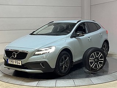 Volvo V40 Cross Country D3 Bus Adv/ s&v-hjul/drag/nav/voc/nyservad