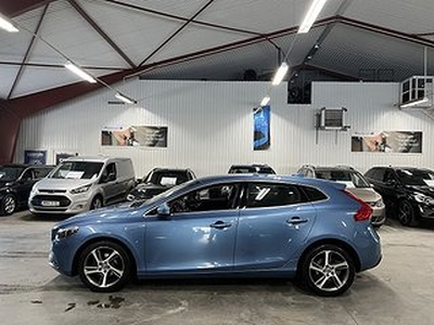 Volvo V40 D2 115Hk Momentum VOC Backk