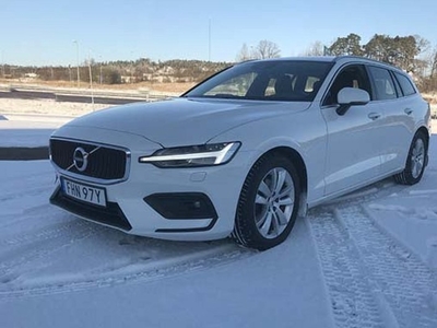 Volvo V60D4 Momentum, Adv.Ed. VOC Drag Skinn Värmare LED 2020, Kombi