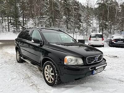 Volvo XC90 D3 163hk Automat Momentum Skinn Drag Nybesiktigad