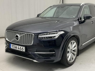 Volvo XC90T8 AWD Twin Engine 2017, SUV