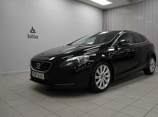 Volvo V40 D2