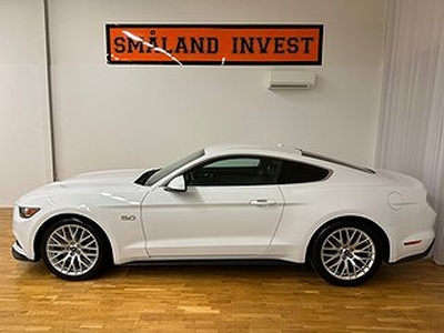 Ford Mustang GT 5.0 V8 / Läder / Svensksåld/ Bra skick/