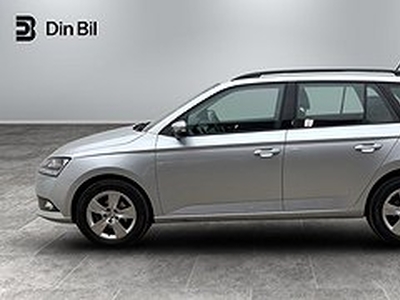 Skoda Fabia Kombi Style 1.0 TSI 95hk / Sensorer bak / Smartlink