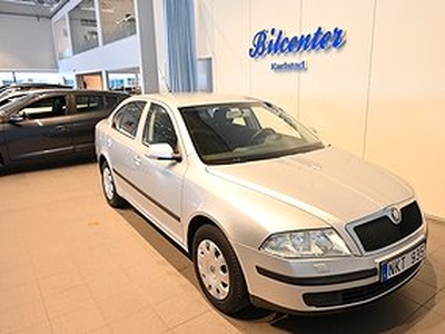 Skoda Octavia 1.6 FSI 5D 115hk ( Obs 12100 mil )