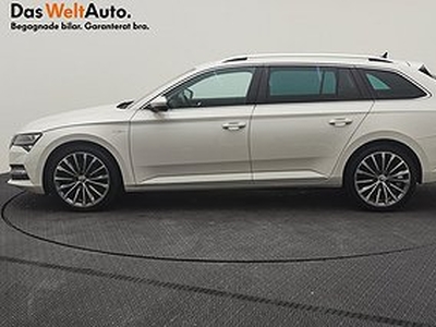 Skoda Superb iV Kombi IV L&K 1,4 TSI 218hk DSG / Drag / Värmare