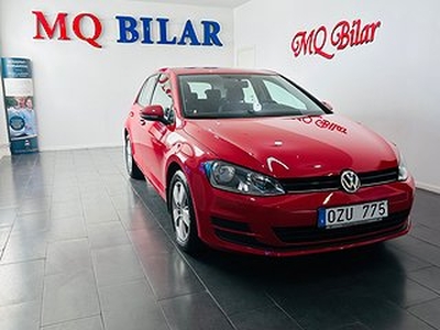 Volkswagen Golf 5-dr 1.6 TDI Backkamera Låga Mil 105hk